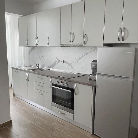 Central City Apartment Tirana Exterior photo