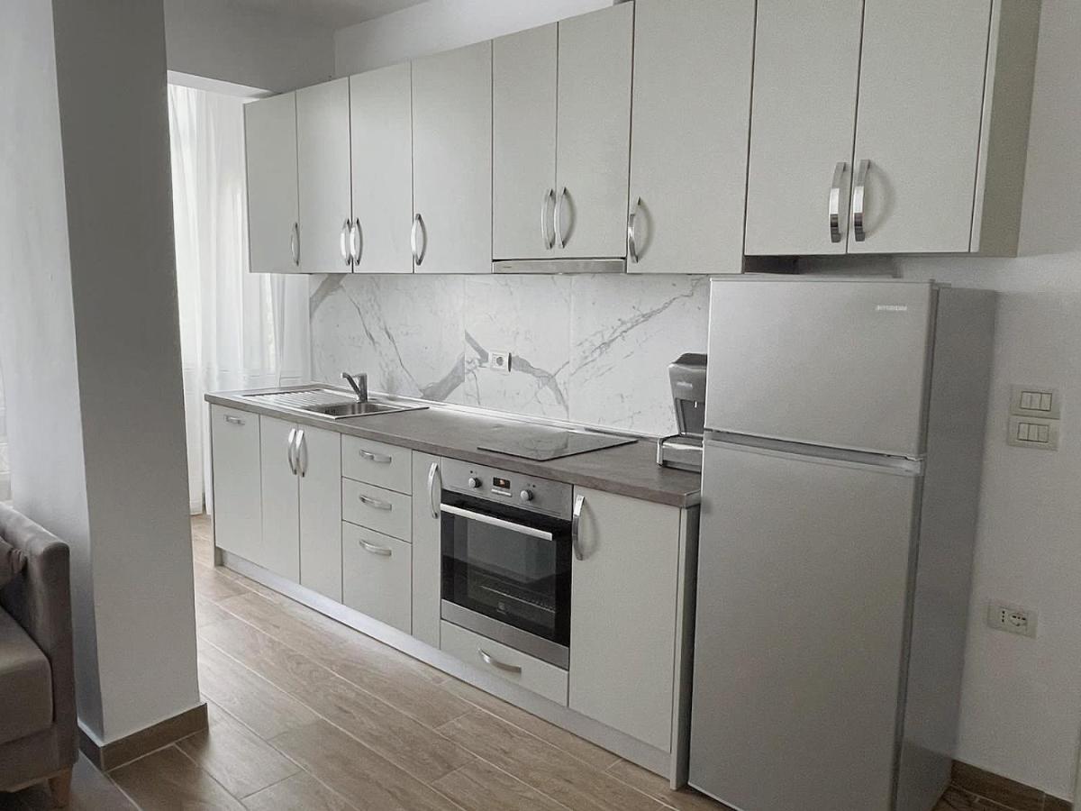 Central City Apartment Tirana Exterior photo