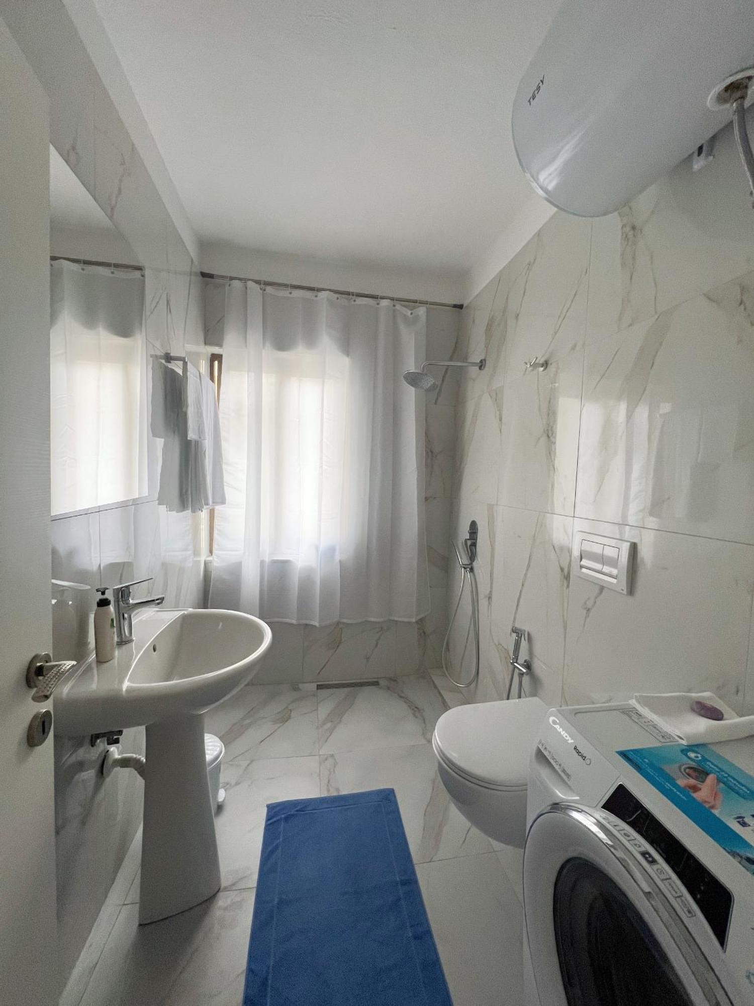 Central City Apartment Tirana Exterior photo